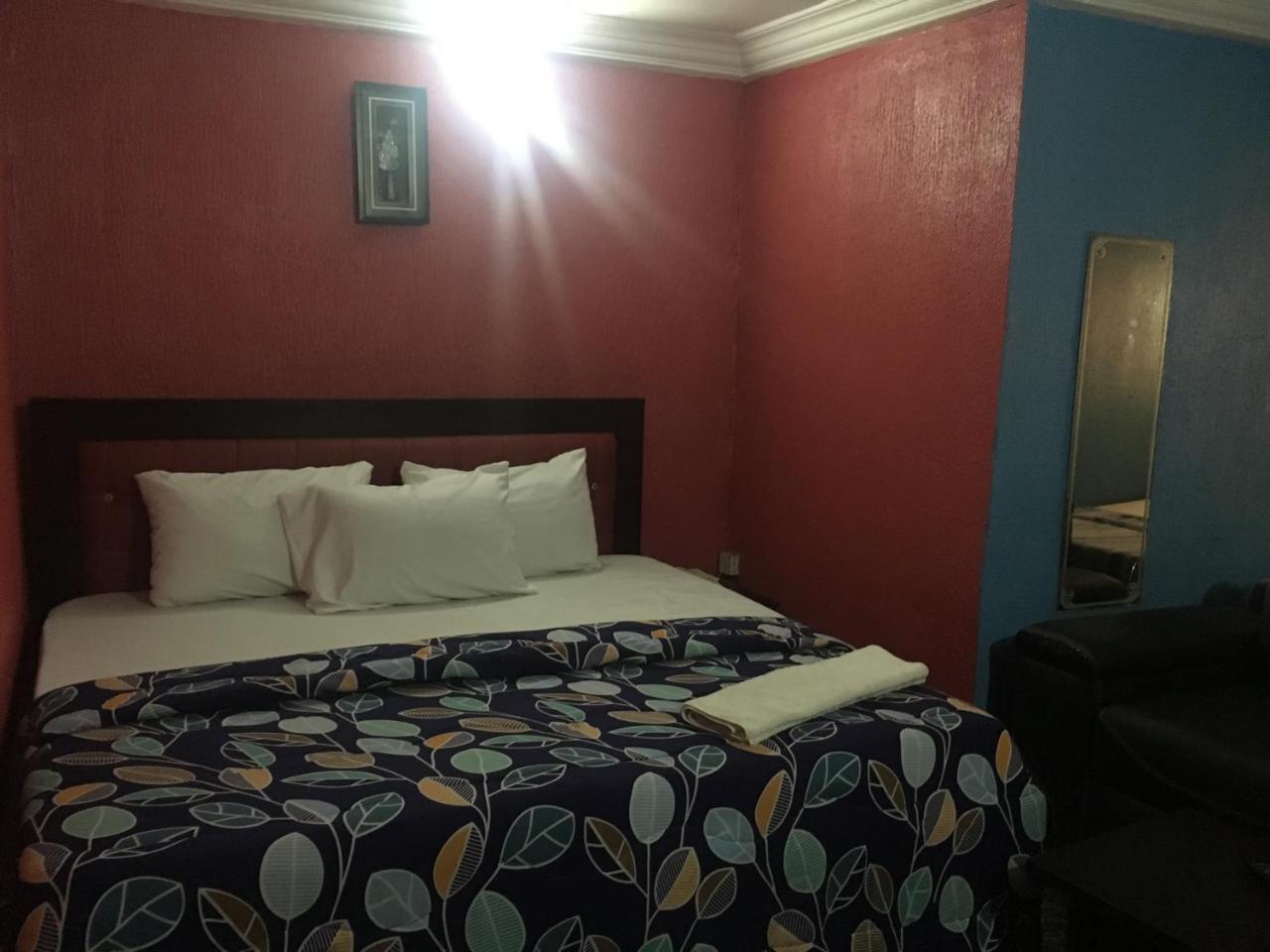 Hardrock Hotel And Suites Lagos Exterior photo